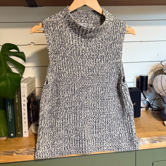 Madewell Tops - Madewell Knit Sweater Vest | Size Medium | Navy & White